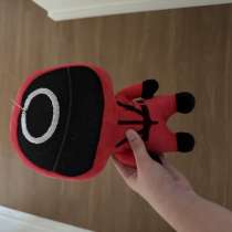 Игрушка из игры в кальмар 26см, в Ульяновске