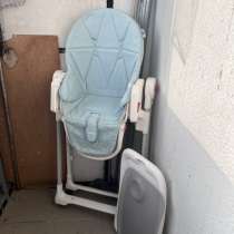 Продам стол для кормления, в Москве