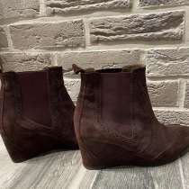 Ботильоны UTERQUE, в Москве