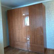 Сдам 2 комнатную меблированную квартиру за 25000 руб. по ул, в Кызыле