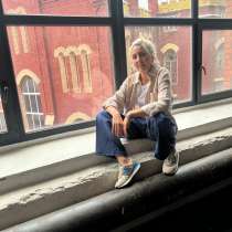 Дизайнер интерьеров, в Москве