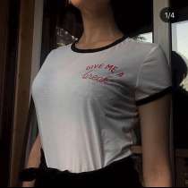 Белая футболка, в Санкт-Петербурге