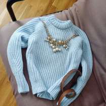 Базовый объемный свитер оверсайз голубой, в г.Чернигов