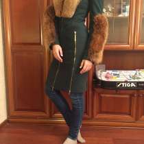 Зимнее, меховое женское пальто, в Москве