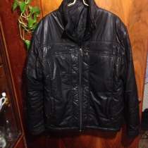 Продам куртку, в Москве