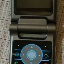 Сотовый кнопочный телефон Motorola б. у, в Сыктывкаре
