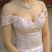 Красивое вечернее платье, выпускное платье, свадебное платье, в Ростове-на-Дону