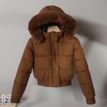 Продаю новую куртку размер м, в Краснодаре