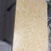 Стол, в Элисте