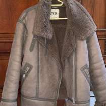 Продается дубленка, одевала пару раз в идеальном состоянии, в Москве