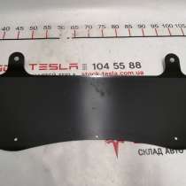 З/ч Тесла. Панель днища подкапотного бокса Tesla model 3 110, в Москве
