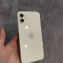Продам iPhone 12 белый, в Новосибирске
