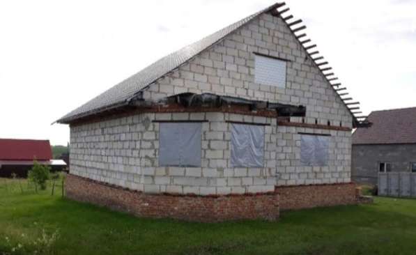Продам новый недостроенный дом в Белгороде