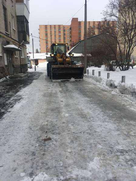 Уборка и вывоз снега. Аренда спецтехники в Екатеринбурге фото 8