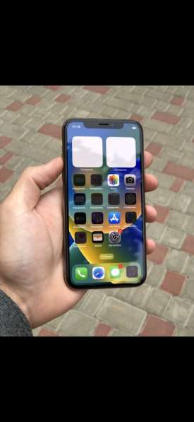 Продам iPhone XS gold 256gb в Москве