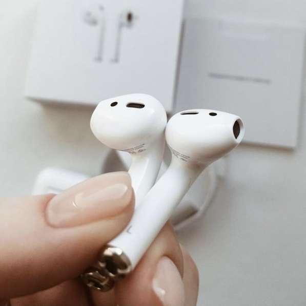 AirPods 2