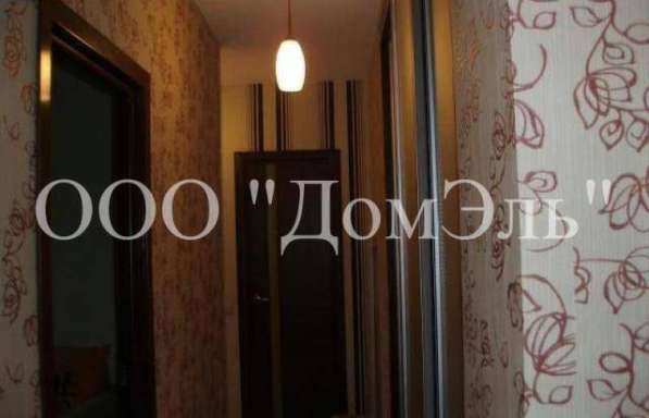 Продам трехкомнатную квартиру в Москве. Жилая площадь 79 кв.м. Этаж 5. 