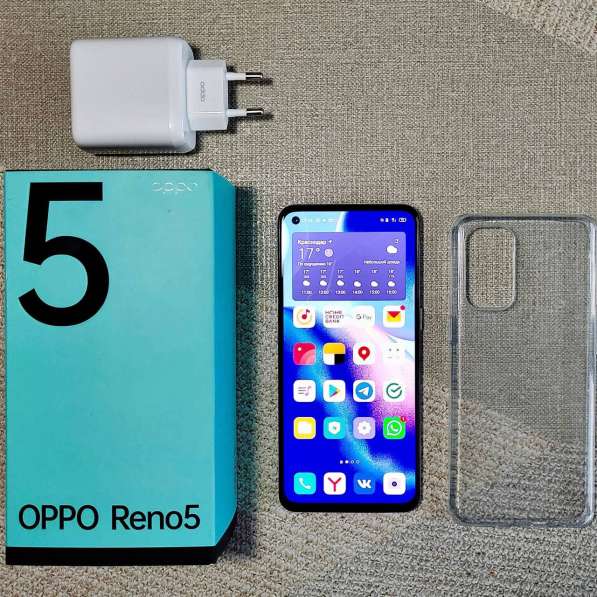 Смартфон OPPO Reno5 в Санкт-Петербурге