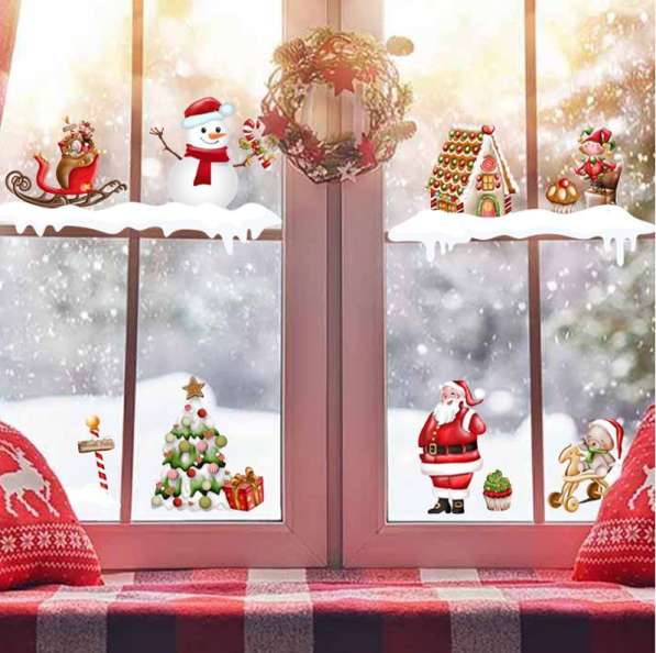 Уникальные новогодние наклейки на окна и стены в фото 14