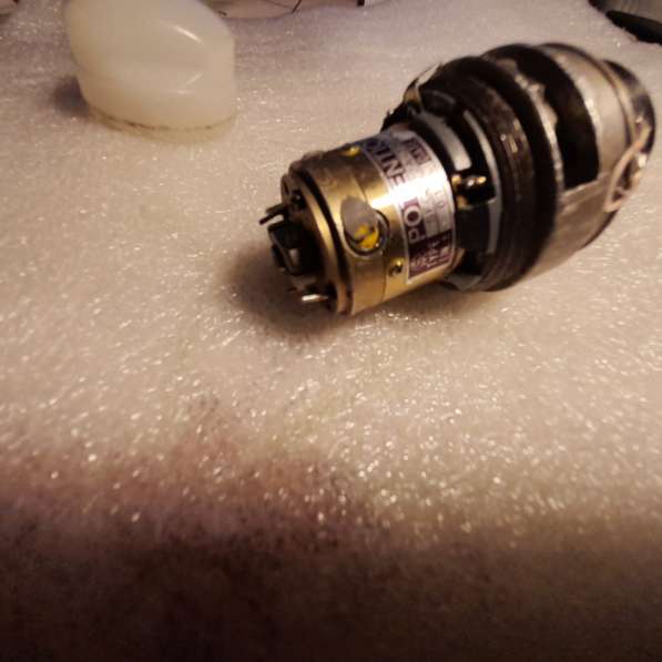 Потенциометр оригинальный японский Sakae SFCP22A -2307 в Челябинске фото 6