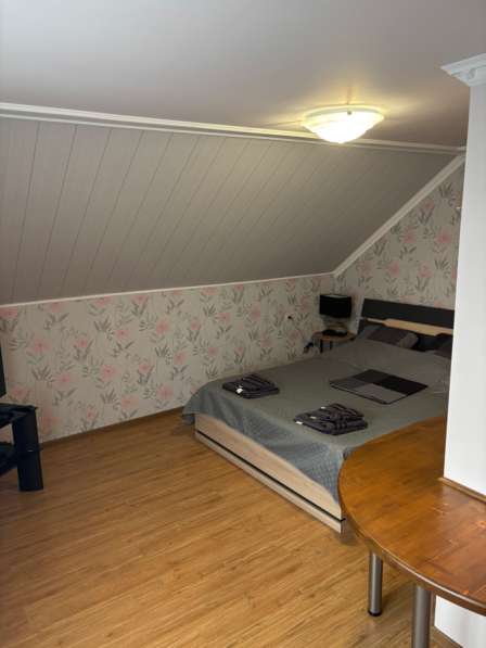 Домик у озера