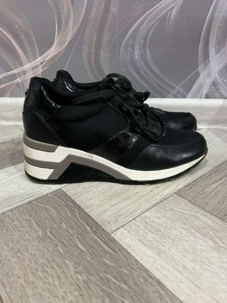 Кроссовки-ботинки