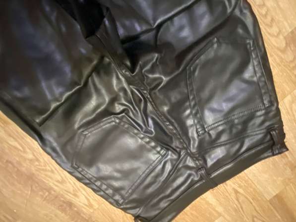 Кожаные брюки женские в Сургуте