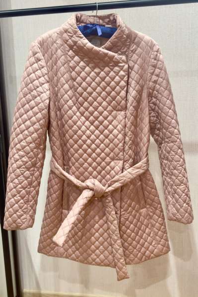 Стегание пальто Avalon