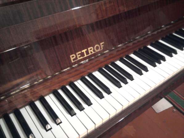 Пианино Petrof в Симферополе фото 4