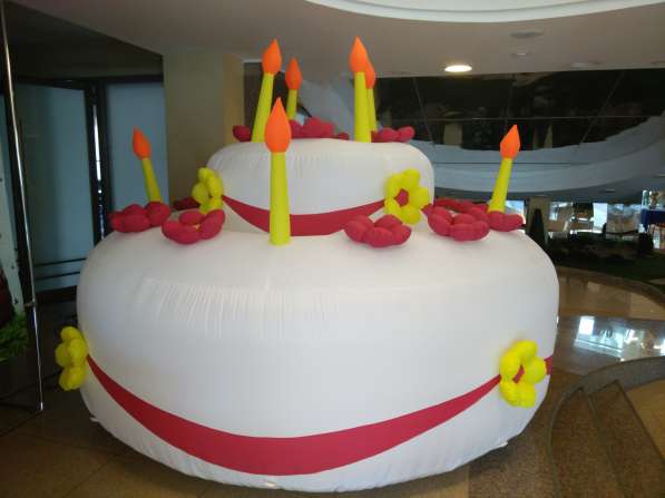 Огромный торт в Екатеринбурге
