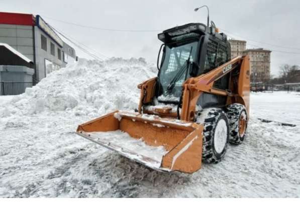 Уборка снега в Павловском Посаде фото 5