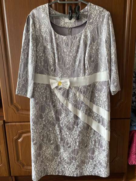 Платье женское