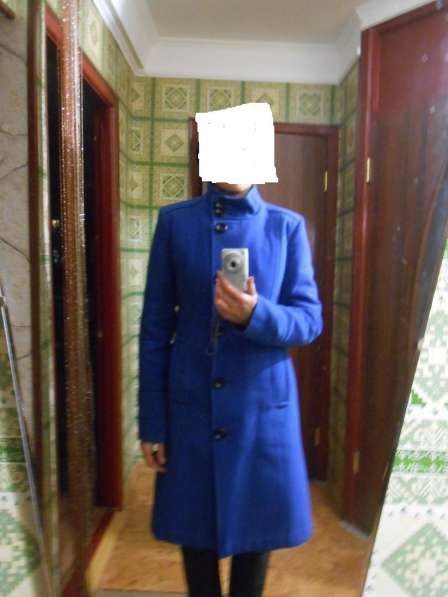 Пальто зимнее драповое синее в фото 4
