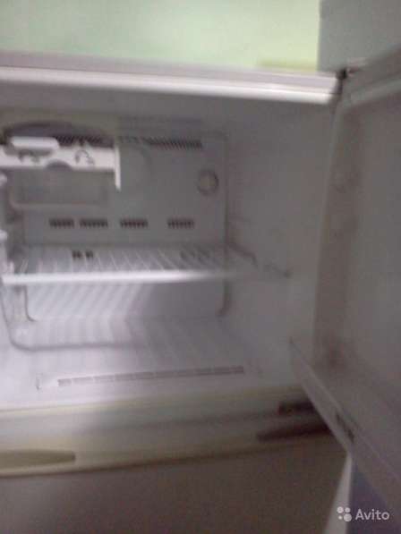 Двухкамерный холодильник в Керчи фото 7