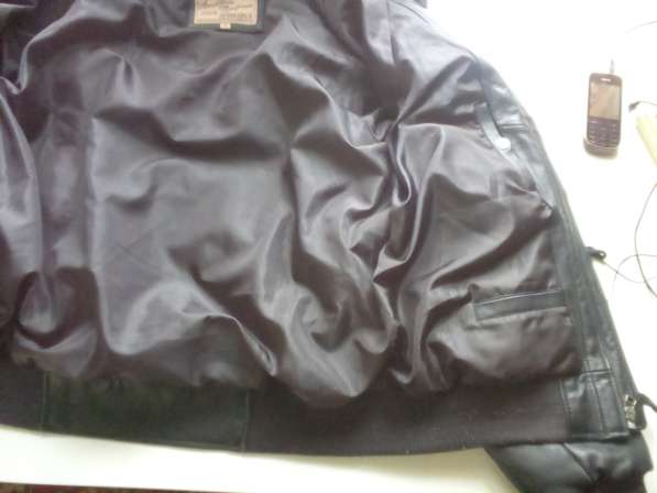 Куртка мужская кожаная с капюшоном в Перми фото 3