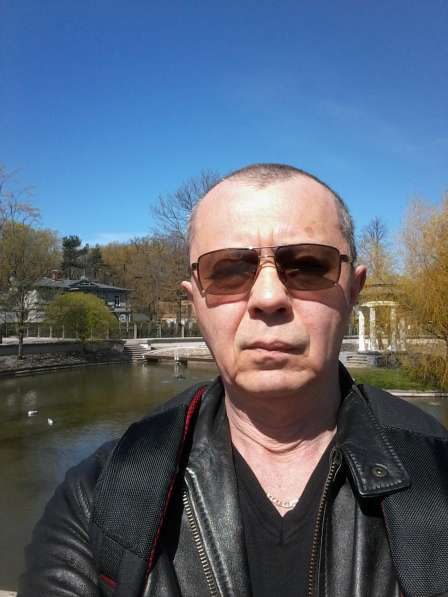 Andrej, 50 лет, хочет пообщаться