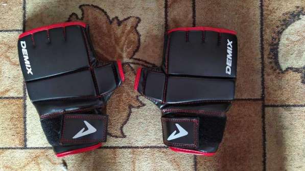 Перчатки для MMA в Красноярске