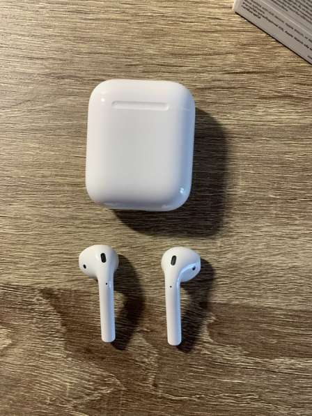 Airpods в Москве