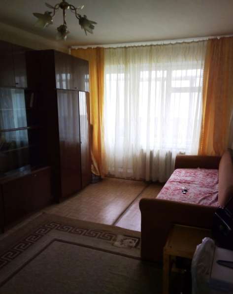 Продам 2-комнатную квартиру на Казакова, Керчь