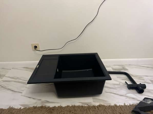 Кухонную Мойку с краном в Москве фото 3