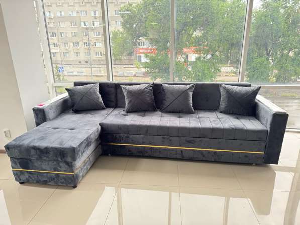 Диван угловой