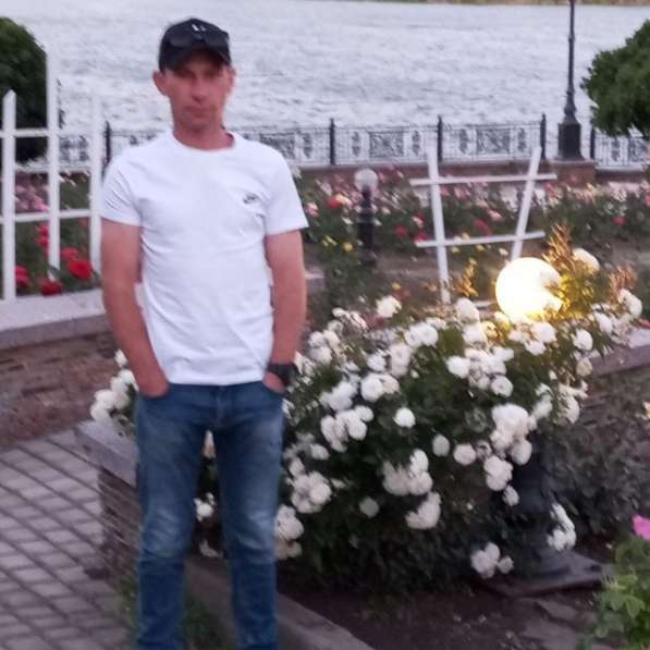 Владимир, 32 года, хочет пообщаться