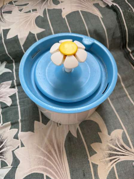 Фонтанчик для кота