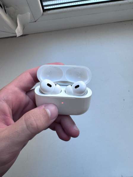 Наушники Apple AairPods pro 2 в Екатеринбурге фото 4