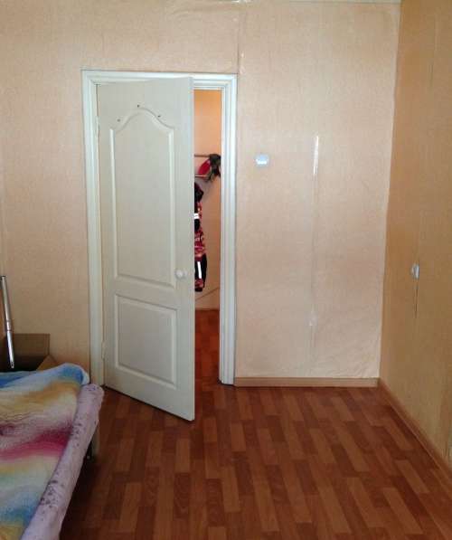 Срочно продаётся 2-х комнатная квартира в Владивостоке фото 4