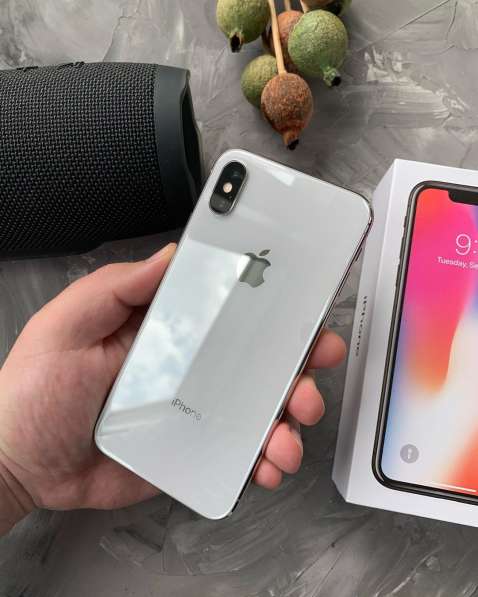 IPhone X 64gb Silver в Москве фото 3