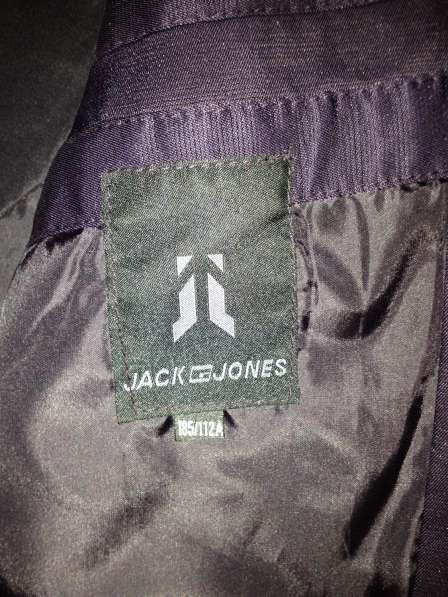 продам пиджак мужской Jack Jones размер M-L в Екатеринбурге