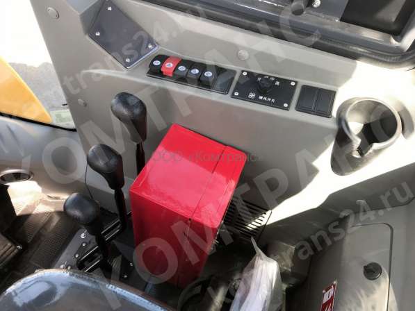 Фронтальный погрузчик XCMG Zl30FV в Белово фото 5