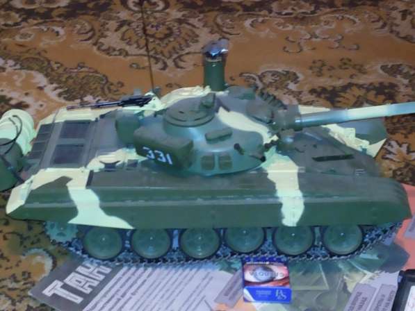Продаётся коллекционная, радиоуправляемая модель танка Т-72 в Нижнем Новгороде фото 3