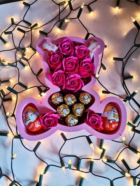 Пенобоксы с мыльными розами и конфетами